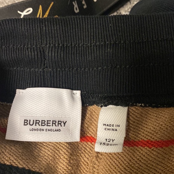 Boys authentic Burberry jogging - Picture 4 of 4